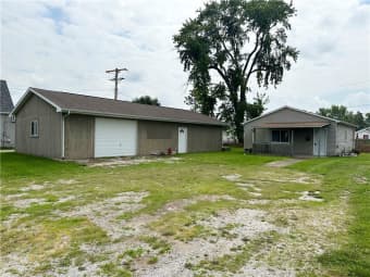 810 East 9th Street, Tilton, IL, 61832