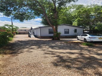 1630 Evergreen Dr SW, South Valley, NM, 87105