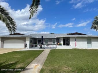 909 Waialae Cir NE, Palm Bay, FL, 32905