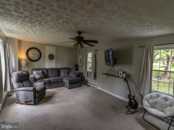 7979 Main St, Middletown, VA, 22645