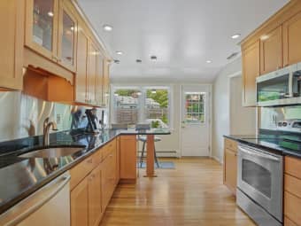 24 Silwen Lane, Norwalk, CT, 06851