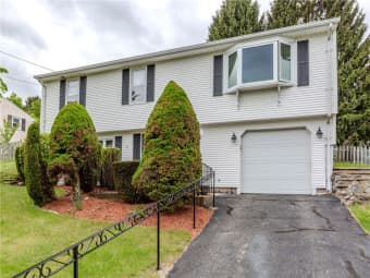 56 Mulberry Circle, Providence County, RI, 02919