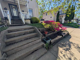 1151 Big Falls Avenue, Akron, OH, 44310