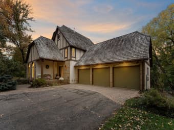 8611 Chalet Road, Bloomington, MN, 55438
