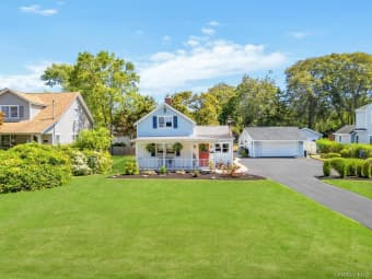 181 Blue Point Avenue, Blue Point, NY, 11715