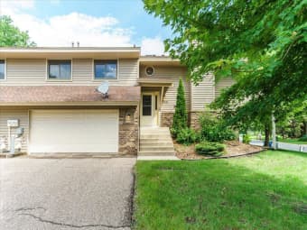 7291 Pontiac Cir, Chanhassen, MN, 55317