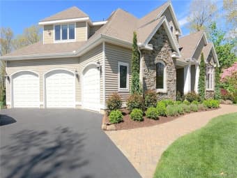 7 Hunters Ridge, Hartford County, CT, 06067