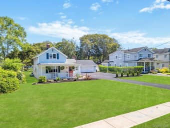 181 Blue Point Avenue, Blue Point, NY, 11715