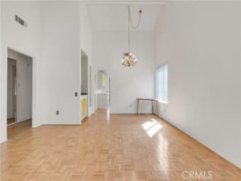 17306 Village 17, Camarillo, CA, 93012