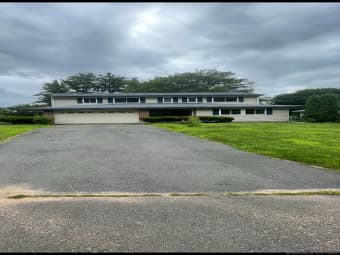 37 W Normandy Dr, West Hartford, CT, 06107