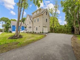 5 Lillis Avenue, Barrington, RI, 02806
