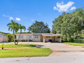 802 Eagle Way