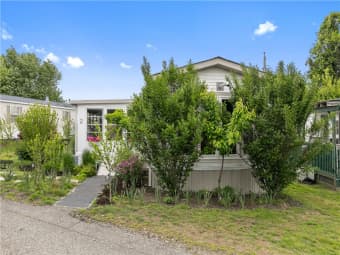 2 North Dr, Newport County, RI, 02871