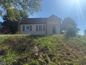 7750 Waynesburg Dr SE, Waynesburg, OH, 44688