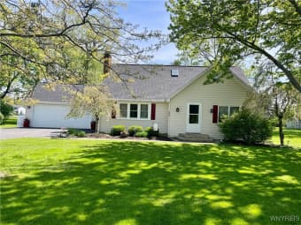 6923 Jewett Holmwood Road, Orchard Park, NY, 14127