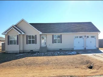 2222 S View Dr, Hays, KS, 67601