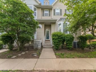 25 Clearbrook Lane, Flemington, NJ, 08822