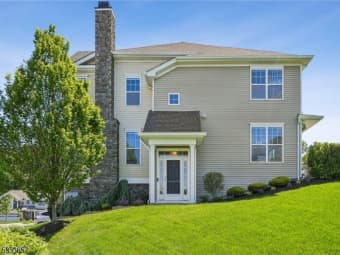18 Blazingstar Way, Panther Valley, NJ, 07840