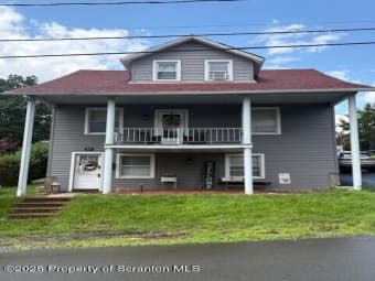 915 Throop St, Dickson City, PA, 18519