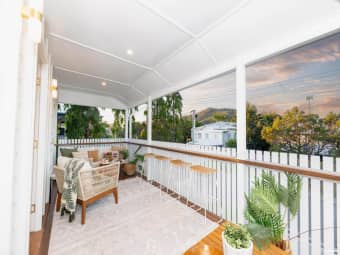 14 Clarendon Street, Hyde Park, QLD, 4812