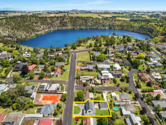 96 CROUCH STREET SOUTH, Mount Gambier, SA, 5290