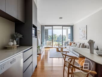 60/2 Burvill Drive, Floreat, WA, 6014