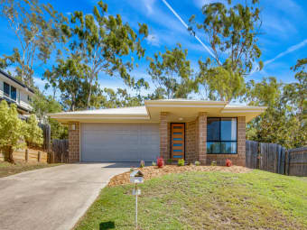 17 Deveney Drive, Kirkwood, QLD, 4680
