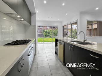 12 Sunburst Drive, Caddens, NSW, 2747