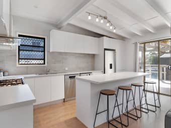 17 Buttaba Road, Brightwaters, NSW, 2264