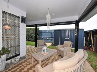 5/6 Back Hill Dr, Coral Cove, QLD, 4670