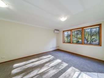 8 Pickets Pl, Currans Hill, NSW, 2567
