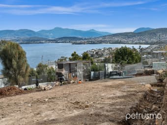 10 Themeda Court, Howrah, TAS, 7018