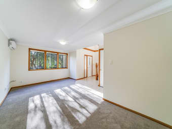 8 Pickets Pl, Currans Hill, NSW, 2567