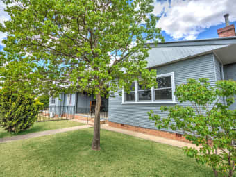 2/2 Begonia St, South Tamworth, NSW, 2340