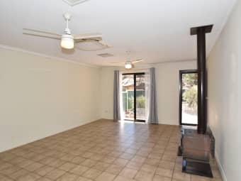 2/35 Battarbee Street, Araluen, NT, 0870