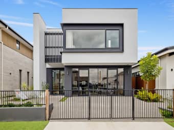 Bell St, Coburg, VIC, 3058