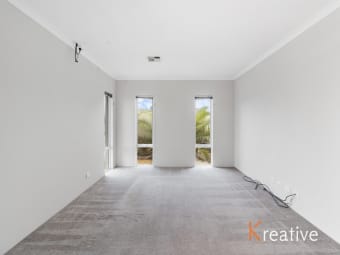 4 Pineroo Terrace, Ellenbrook, WA, 6069