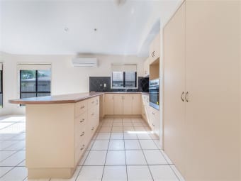 19 Banksia Ct, Cannonvale, QLD, 4802