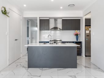 39 Norwich Crescent, Pallara, QLD, 4110