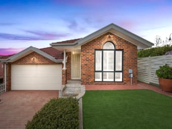 2 Mt Warning Cres, Palmerston, ACT, 2913