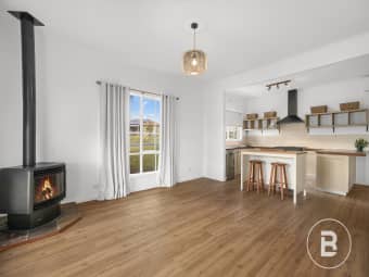 10 Windermere Way, Cardigan Village, VIC, 3352