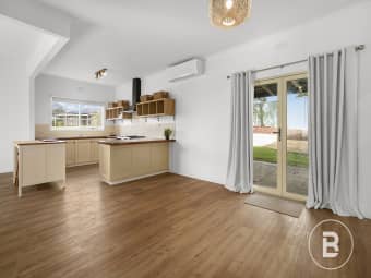 10 Windermere Way, Cardigan Village, VIC, 3352