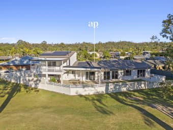 8 Calder Crescent, Helensvale, QLD, 4212