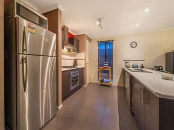 36 Flash Dan Dr, Cranbourne East, VIC, 3977