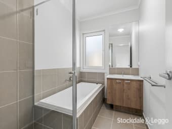 11 Findlay Avenue, St Leonards, VIC, 3223