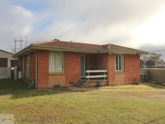 2 Algona Cres, Orange, NSW, 2800