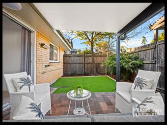1/15 Park Road, Yeronga, QLD, 4104