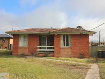 2 Algona Cres, Orange, NSW, 2800