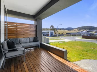 31 Hallett Drive, Rokeby, TAS, 7019