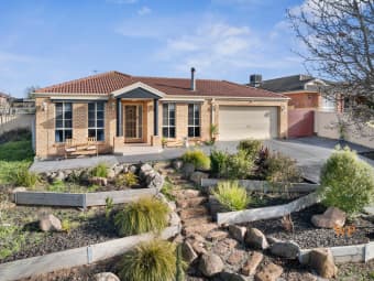 2 Golden Court, Wallan, VIC, 3756